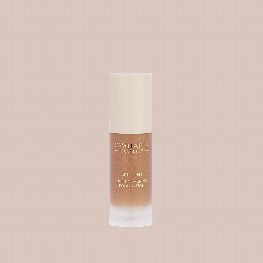 Camilla Pihl Cosmetics Skin Tint Foundation #3 - makeup for