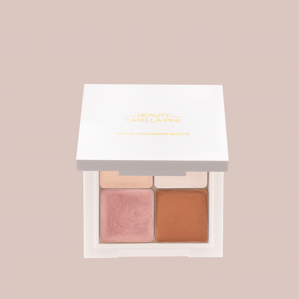 Camilla Pihl Cosmetics Creamy Highlighter Palette - ansiktet