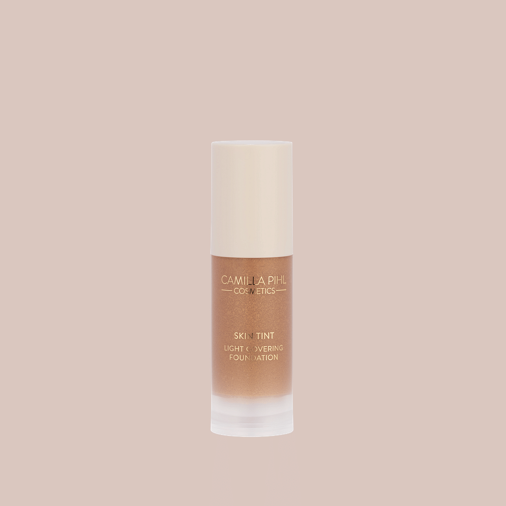 Camilla Pihl Cosmetics Skin Tint Foundation #4 - makeup for